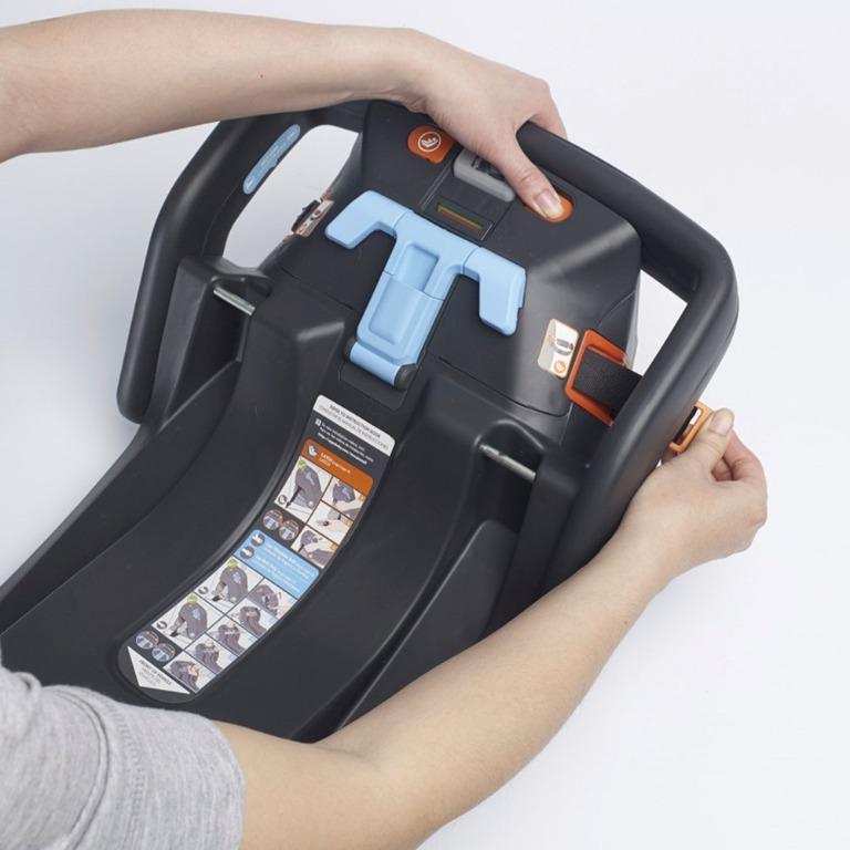 UPPAbaby MESA Base (Category: Car Seats) located in Pasay City. Submitted by jen.pen (Listing ID 1169118181, Image 3). Description: UppaBaby 0262 Mesa Besa Infant carrier not included An industry first, UPPAbaby Mesa's smart secure auto-retracting mini latch connectors combined with a red to green tension indicator window provides parents Infant carrier not included Streamlined, low-profile base. Fits all year MESA infant car seats. Smooth, finis