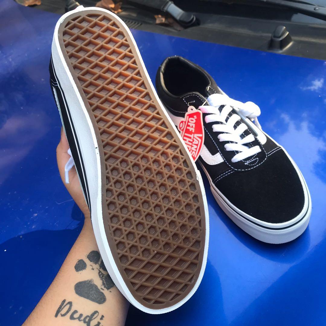 Vans Ward (Suade Canvas), Men's Fashion, Footwear, Sneakers on Carousell