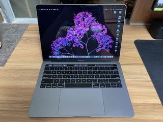 （分類：）位於 。 由 nearyip 提交（商品編號 1169375808，圖片 1）。簡介： 。