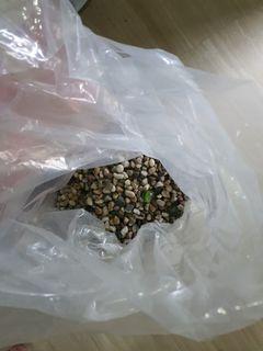 3 to 5kg pebble