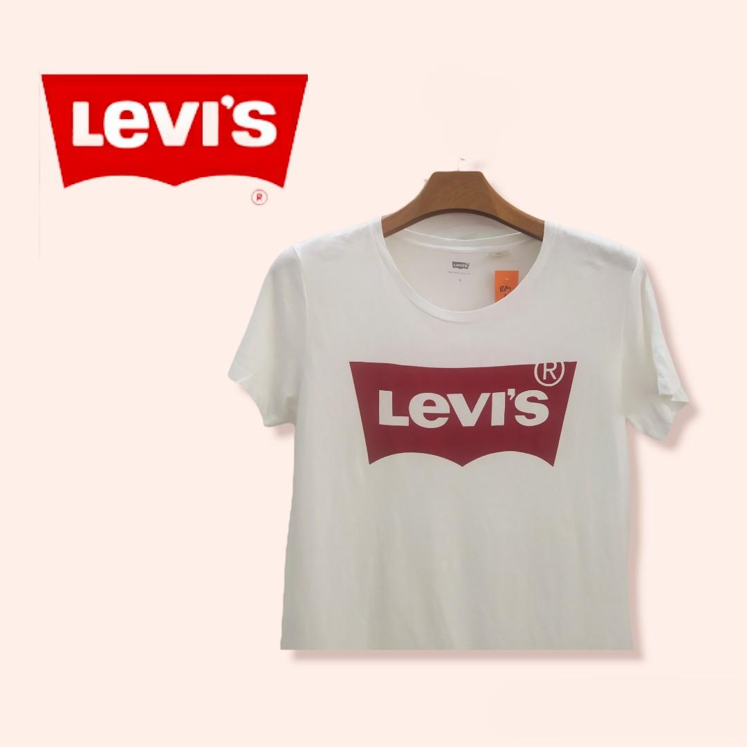 💯 Authentic LEVI'S Big Logo T-Shirt. Size S, Women's Fashion, Tops, Shirts  on Carousell