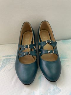 （分類：）位於 。 由 heels_house 提交（商品編號 1169313921，圖片 1）。簡介： 。