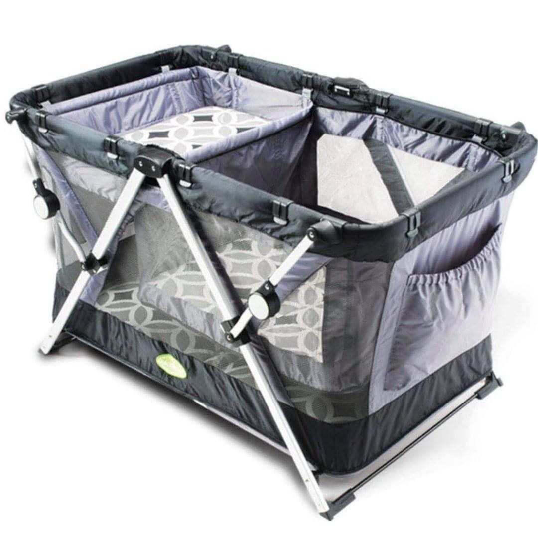 almostnew baby cot imported from Australia, Babies & Kids, Baby Nursery