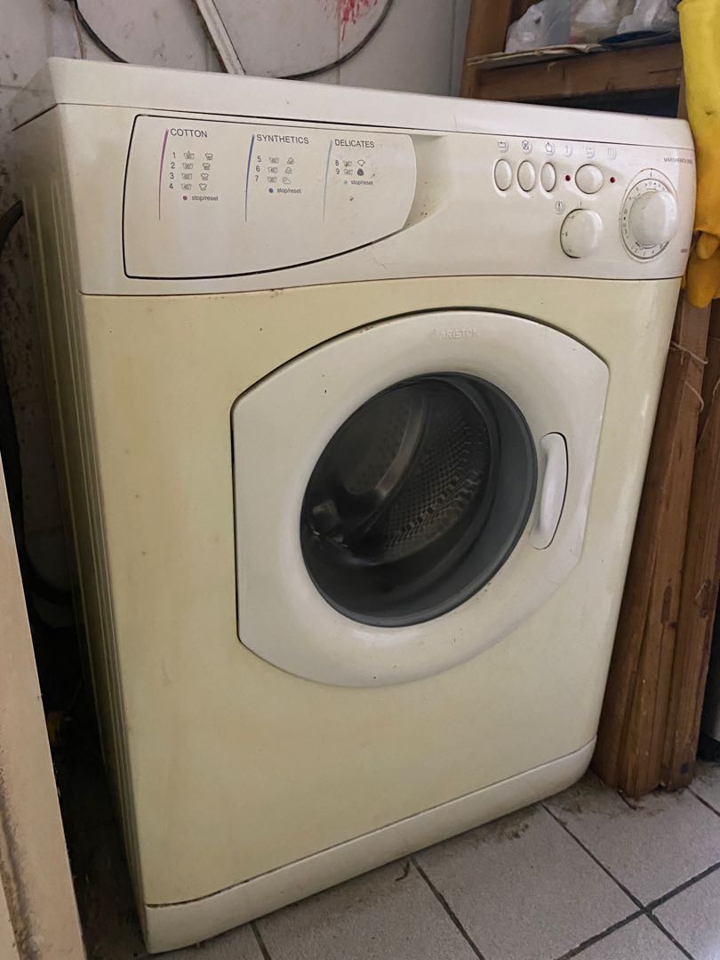 Ariston 牌子 Margherita 2000 洗衣機, 家庭電器, 洗衣機及乾衣機 Carousell