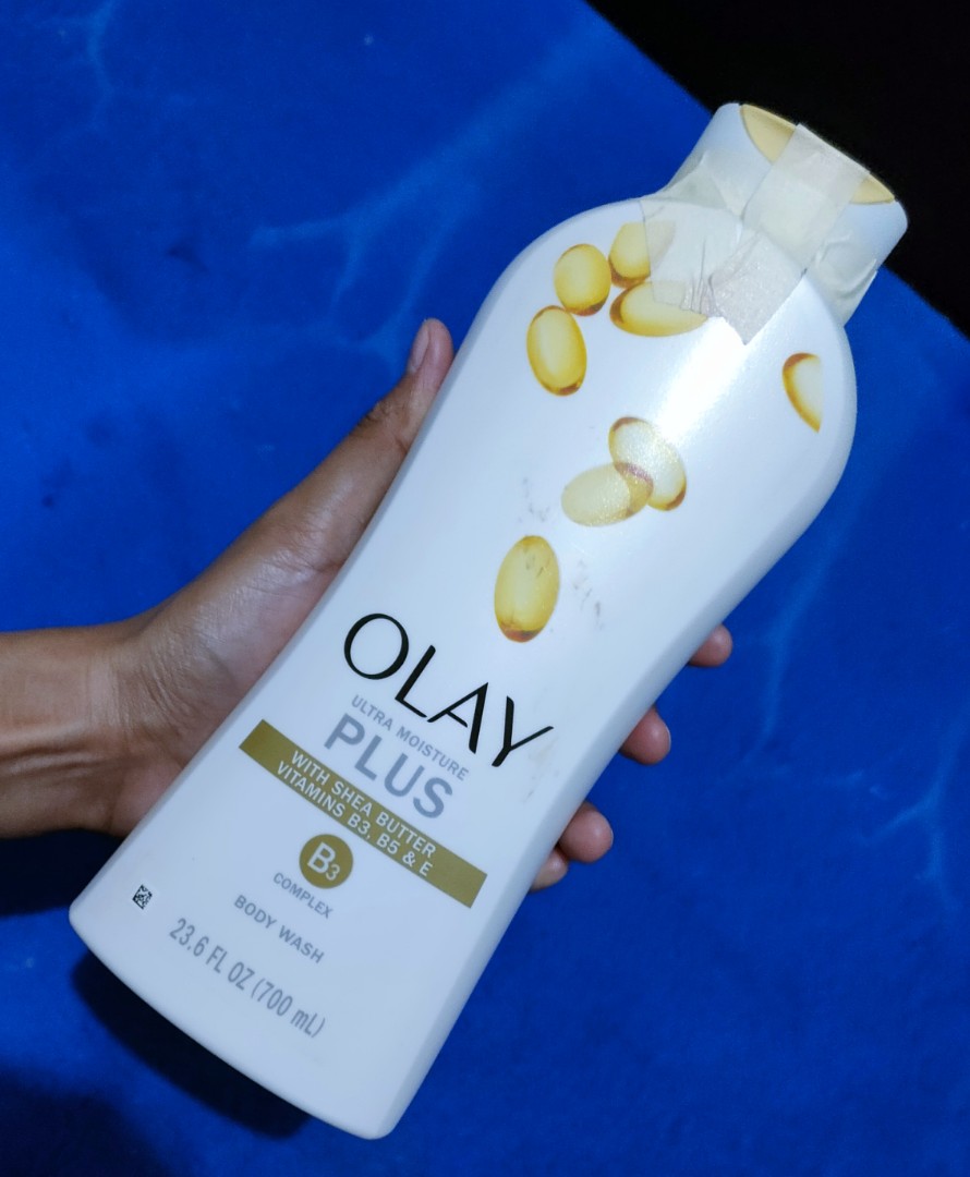 Authentic Olay body wash, Beauty & Personal Care, Bath & Body, Bath on