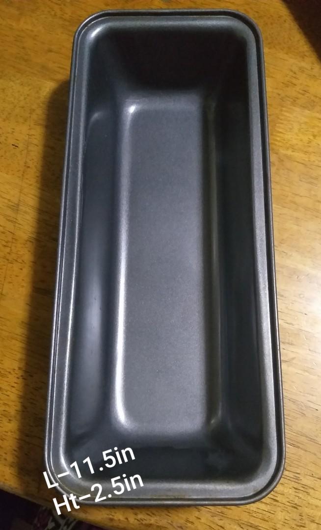 BAKING PAN NON STICK (Category: Bakeware) located in Rizal. Submitted by baltiq (Listing ID 1169319417, Image 3). Description: barely used non stick baking pans, 3 pieces 📌2 square 8x8in pans 📌1 loaf pan 📌free measuring cup and crepe batter spreader.