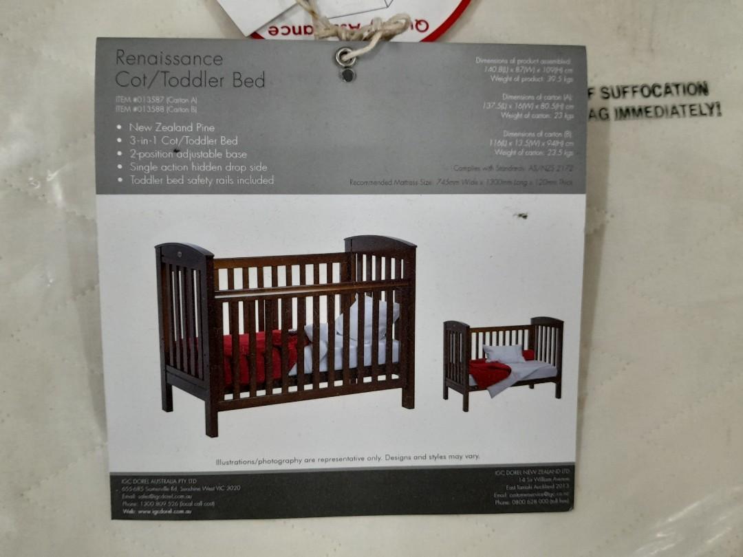 Bertini Renaissance Cot/Crib Bed with Foam, Babies & Kids, Baby Nursery