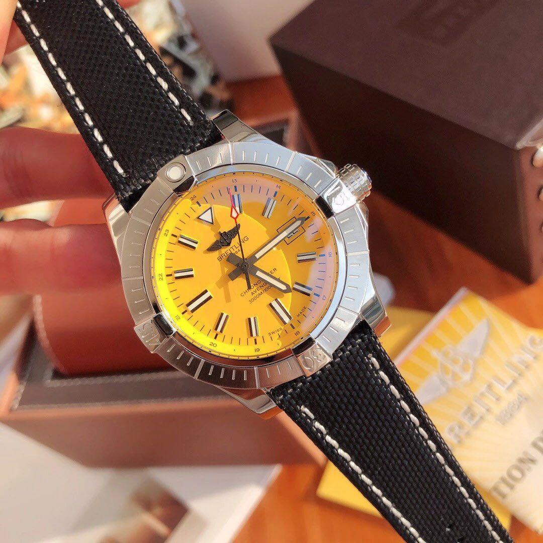 Breitling avenger 2025 automatic 45 seawolf