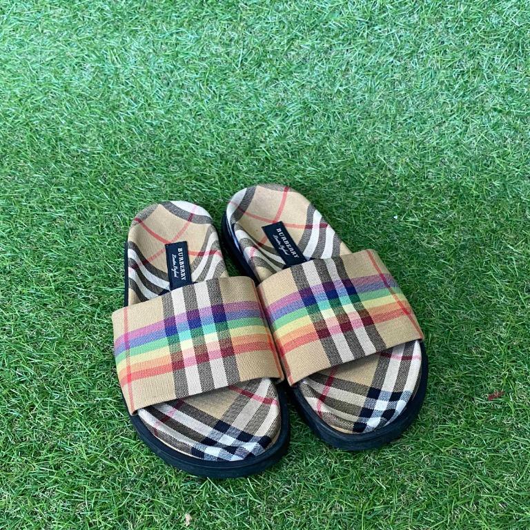 Burberry rainbow slides discount