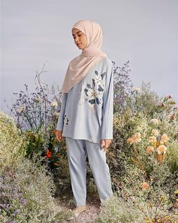 NWoT Calaqisya Breathe Pants in Crown Blue - M, Women's Fashion, Muslimah  Fashion, Bottoms on Carousell