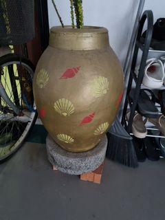 Clay urn