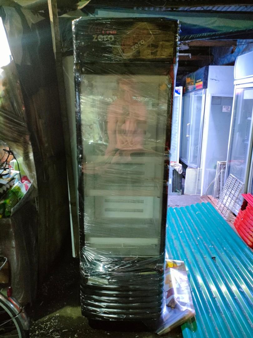 Coca cola chiller 12cuft, TV & Home Appliances, Kitchen Appliances