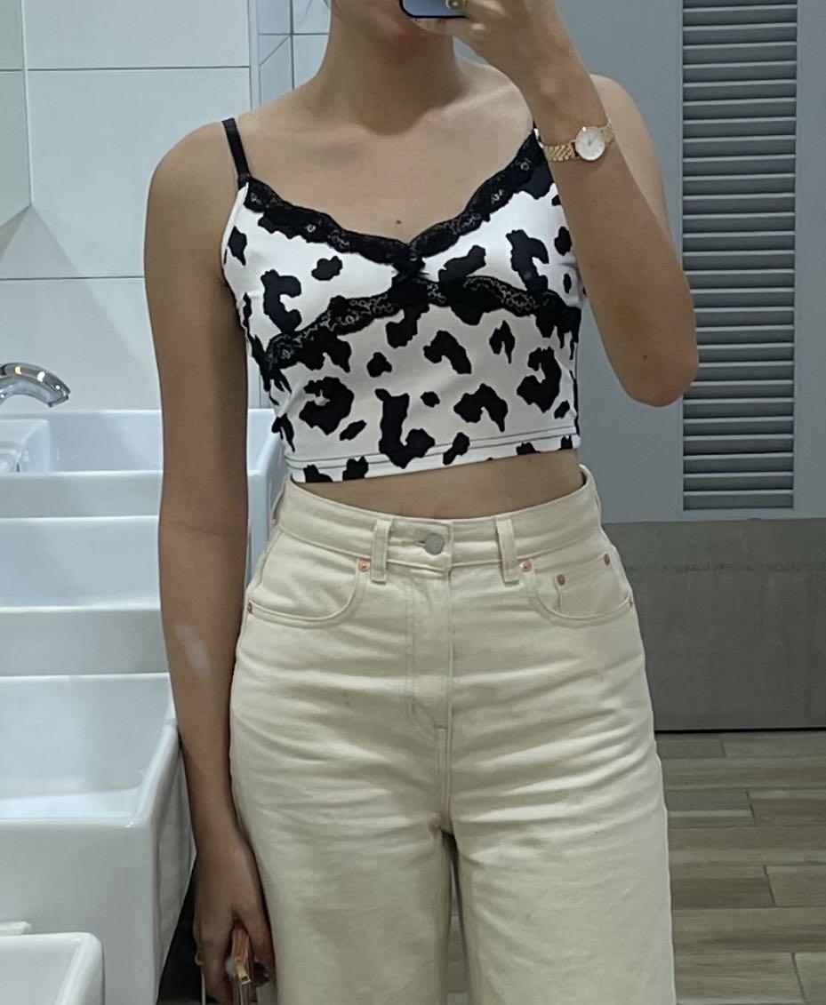 Cow print lace cami y2k, Women's Fashion, Tops, Sleeveless on Carousell
