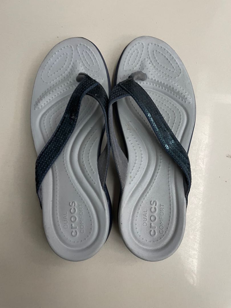 Crocs Sandals (Size 8), Women's Fashion, Footwear, Flats & Sandals on