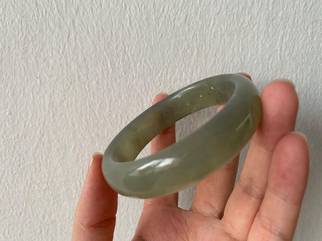 Xiu jade bangle deals