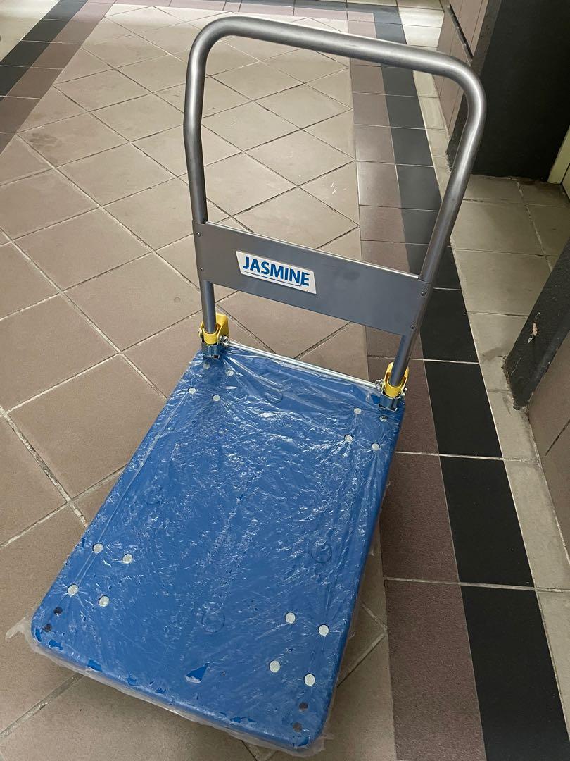 Foldable Heavy duty push trolley, Everything Else on Carousell