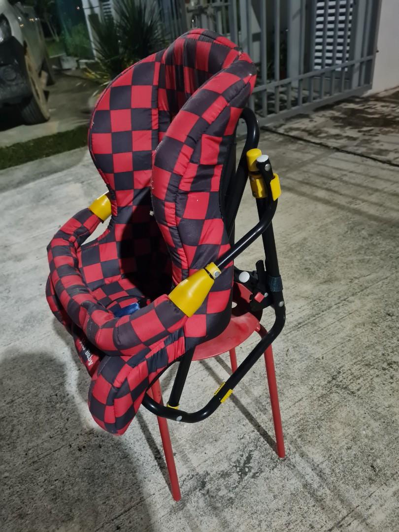 (Free) baby car seat, Babies & Kids, Going Out, Car Seats on Carousell