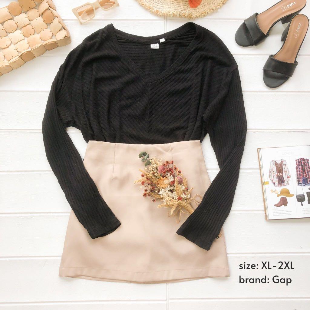 Gap Black Sweater, Women's Fashion 