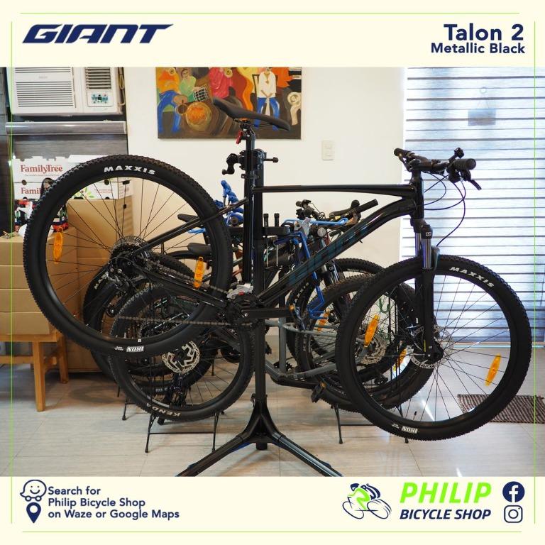 Giant Talon 2 Mountain Bike (Category: Bicycles) located in Quezon City. Submitted by phildc11 (Listing ID 1146724259, Image 3). Description: Condition: Brand New Brand: Giant Model: Talon 2 Colors and sizing: 27.5 S - Knight Shield, Phantom Green 27.5 M - Knight Shield, Phantom Green 29 S - Knight Shield, Phantom Green, Metallic Black 29 M - Knight Shield Year: 2022 Description: This bicycle is authentic and brand new. There have been no modific