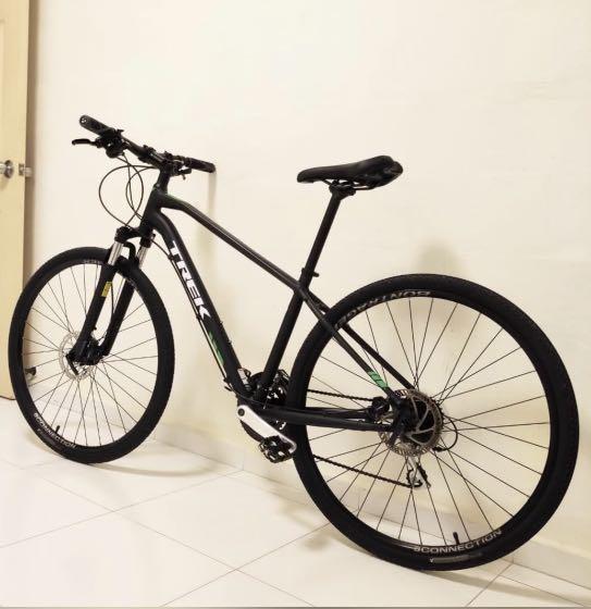 Hybrid Trek Dual Sport in excellent condition, Sports Equipment