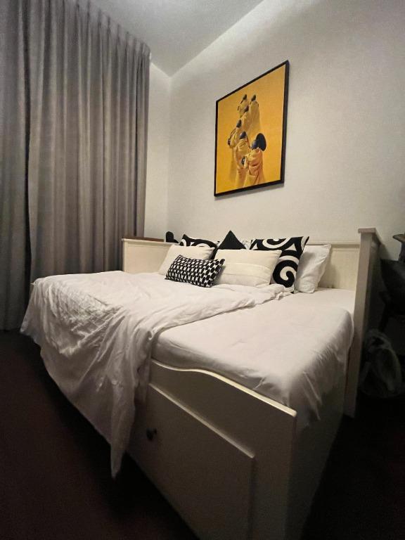 Ikea Hemnes Pull out Bed Queen Size, Furniture & Home Living, Furniture, Bed Frames & Mattresses