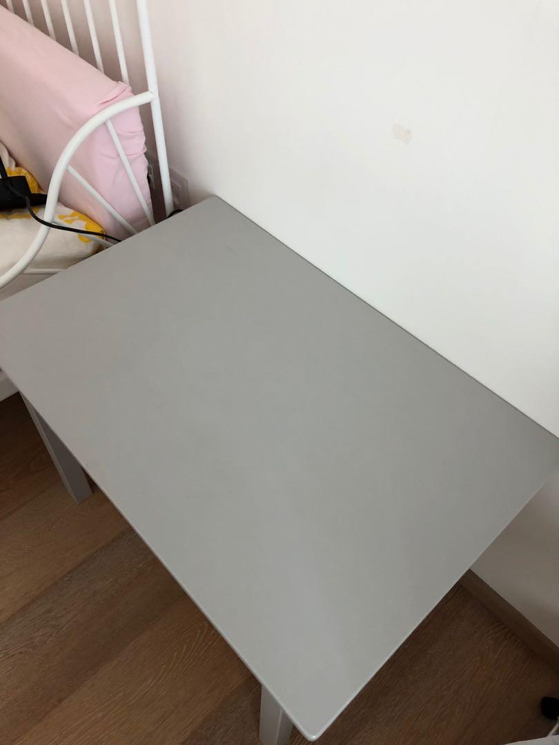 Sundvik children's table deals