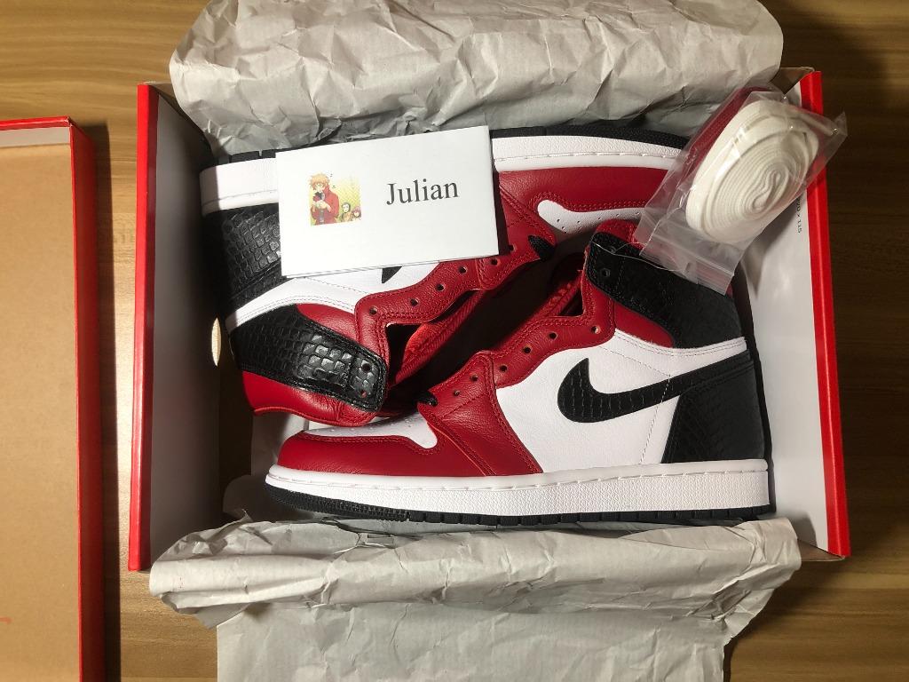 Air jordan 1 chicago satin 2025
