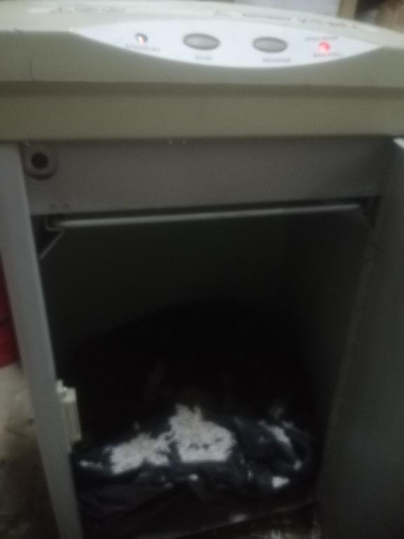 KOBRA 260 C2 Cross Cut (Category: Office & Business Technology) located in Calamba. Submitted by bhythz (Listing ID 1169269866, Image 3). Description: Used, our office already buy new ones, try it all you want, I can also deliver but only nearby cities.