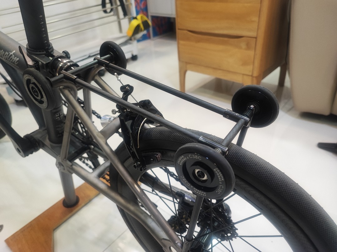 Brompton mudguard best sale weight