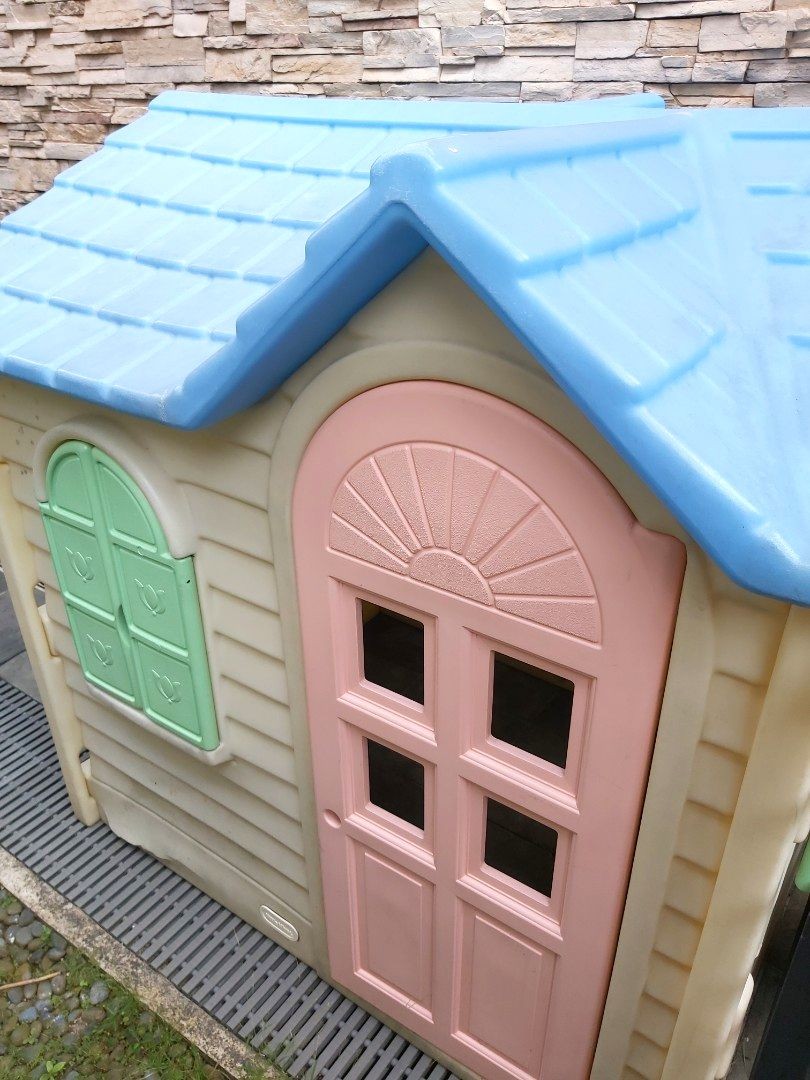 Little Tikes Outdoor Playhouse Little Tikes Outdoor Playhouse