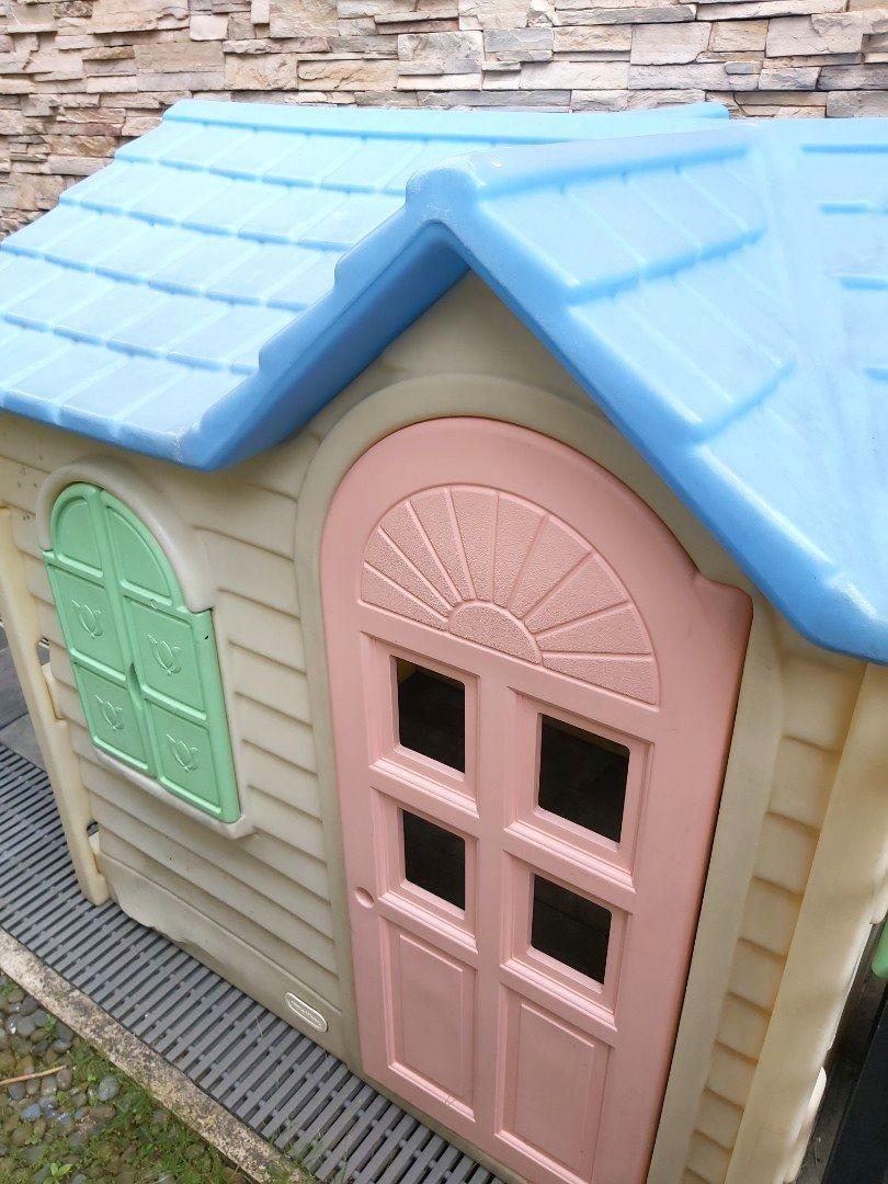 LITTLE TIKES OUTDOOR PLAYHOUSE, Babies & Kids, Infant Playtime on Carousell