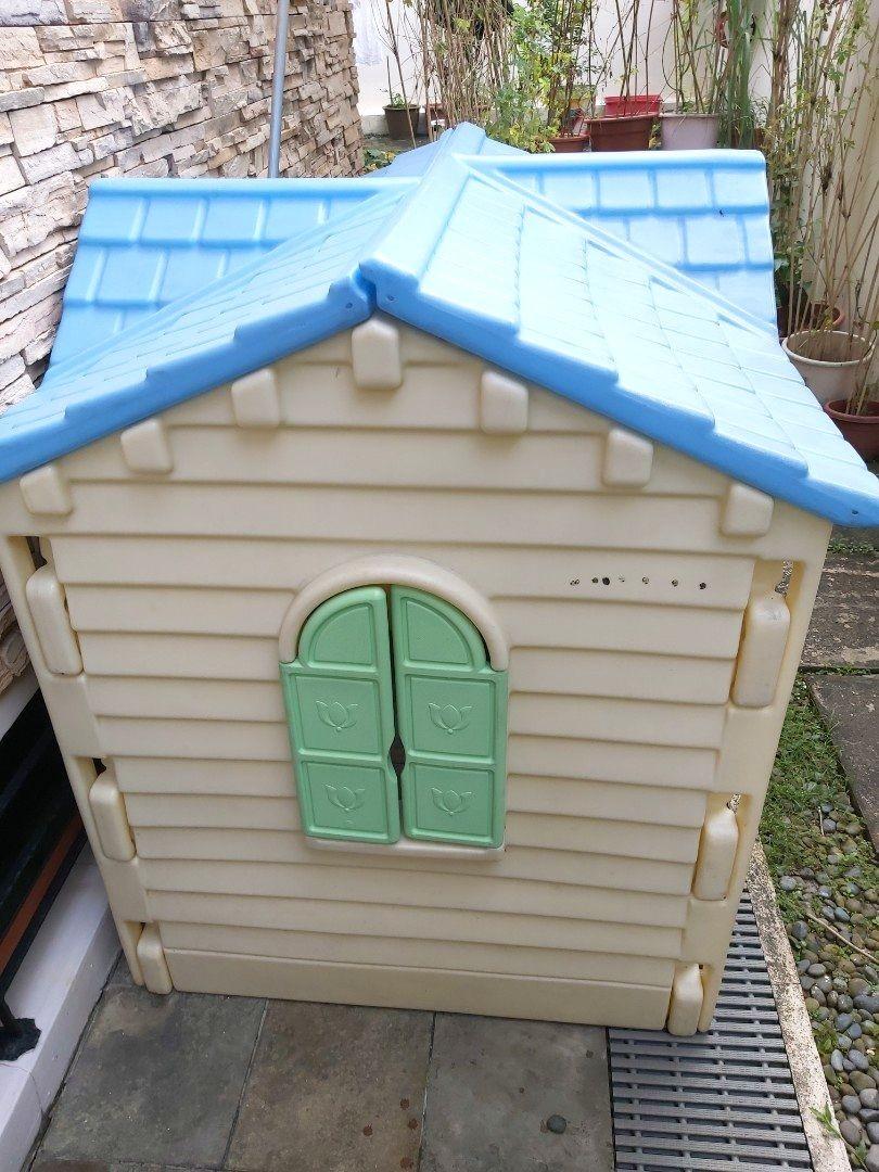 LITTLE TIKES OUTDOOR PLAYHOUSE, Babies & Kids, Infant Playtime on Carousell