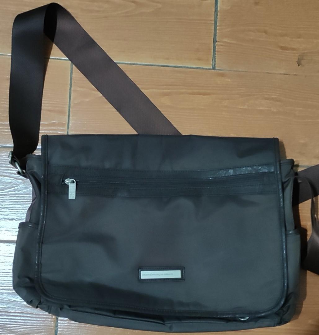 Girbaud sling bag hot sale price