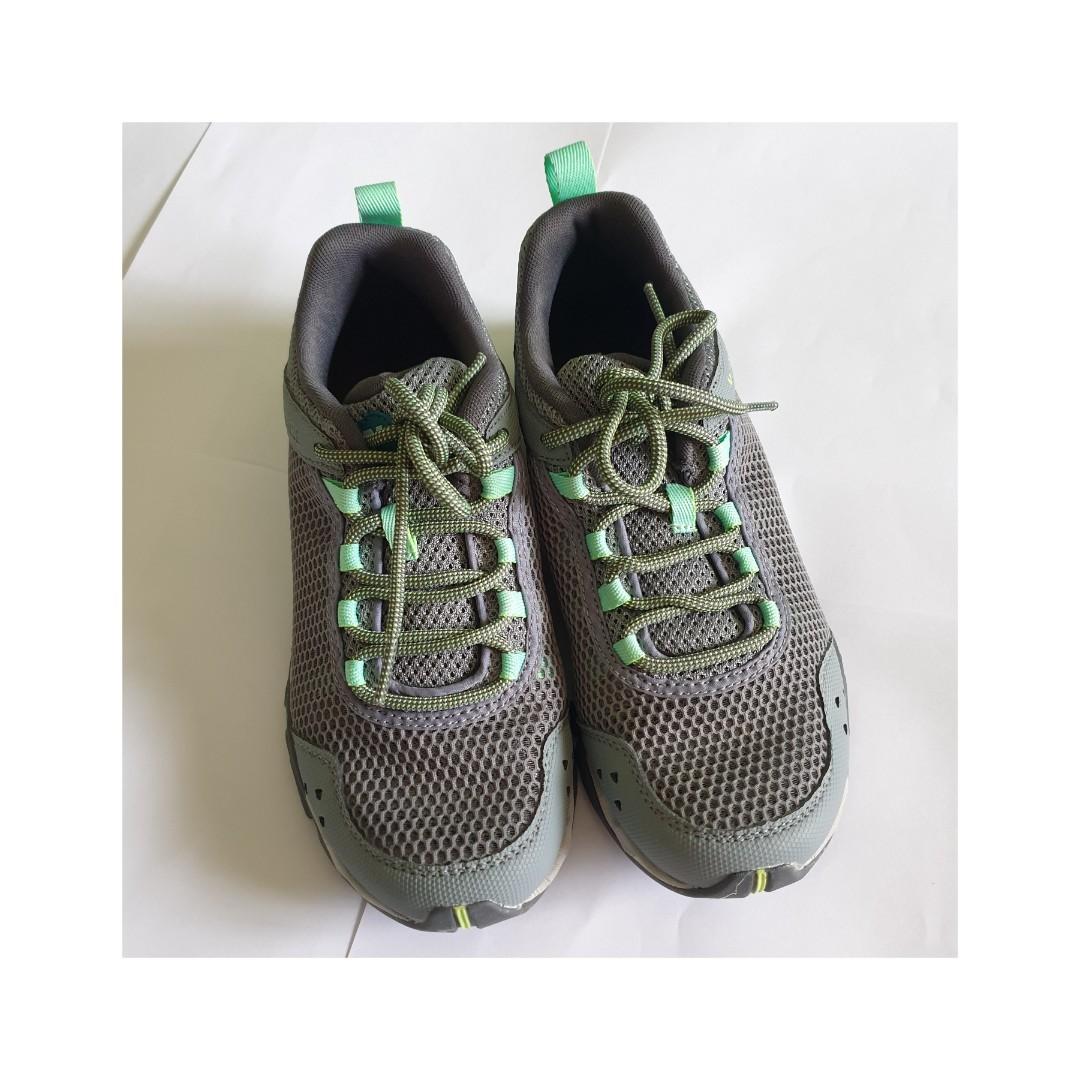 Merrell riverbed shoes top