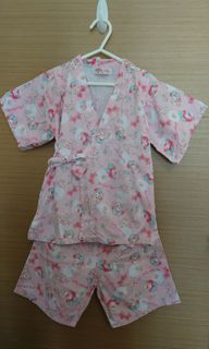 （分類：）位於 。 由 belovedhandcrafts 提交（商品編號 1169354190，圖片 1）。簡介： 。
