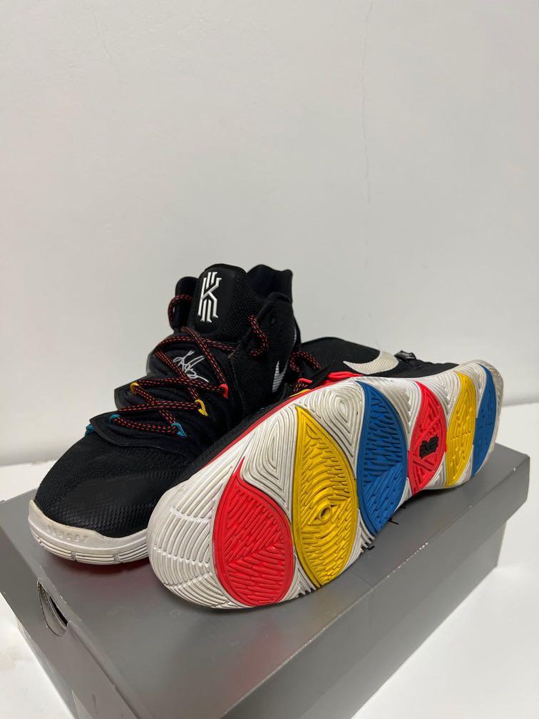 Friends kyrie 6s best sale