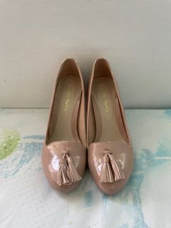 （分類：）位於 。 由 heels_house 提交（商品編號 1169313137，圖片 1）。簡介： 。