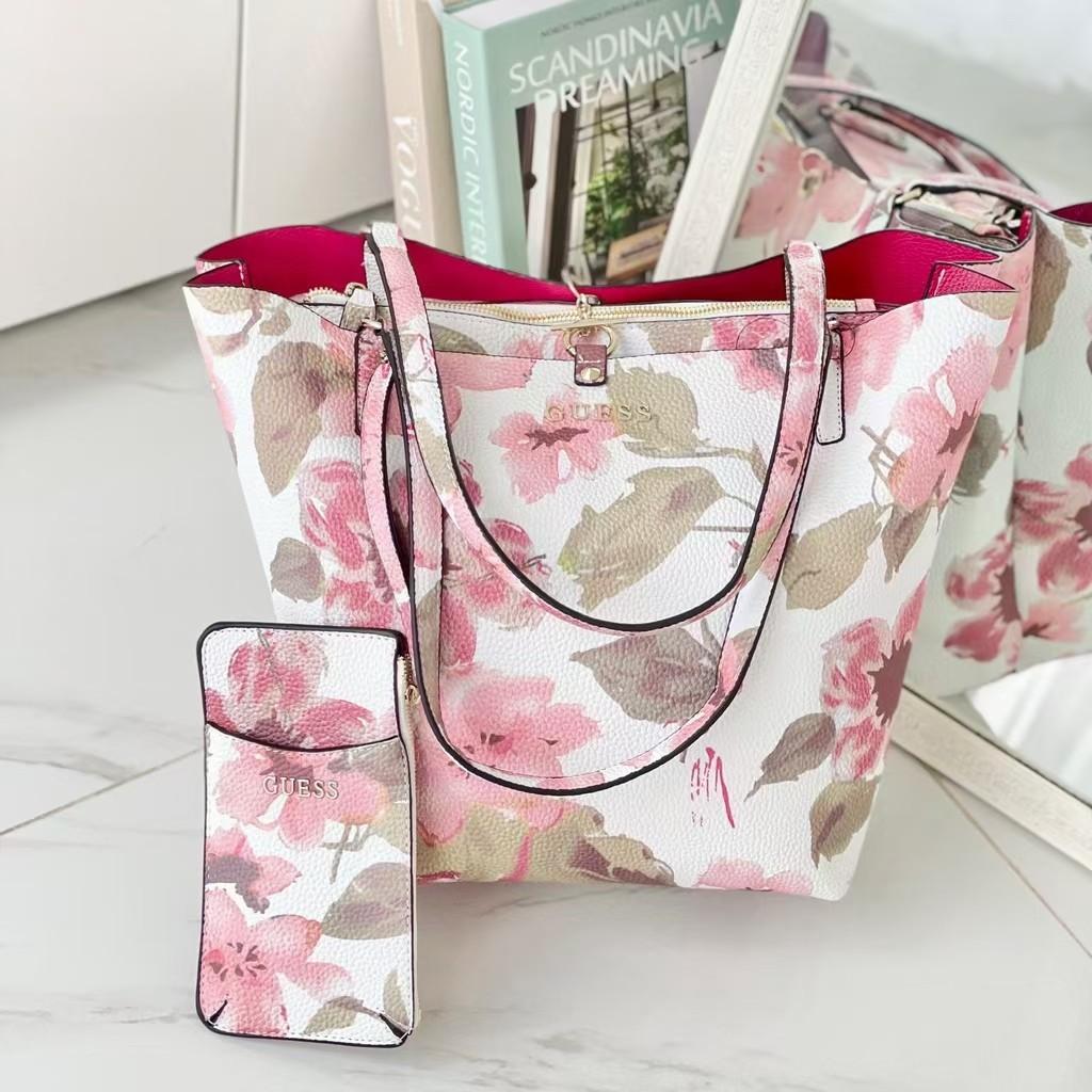 Alby toggle tote hotsell set guess