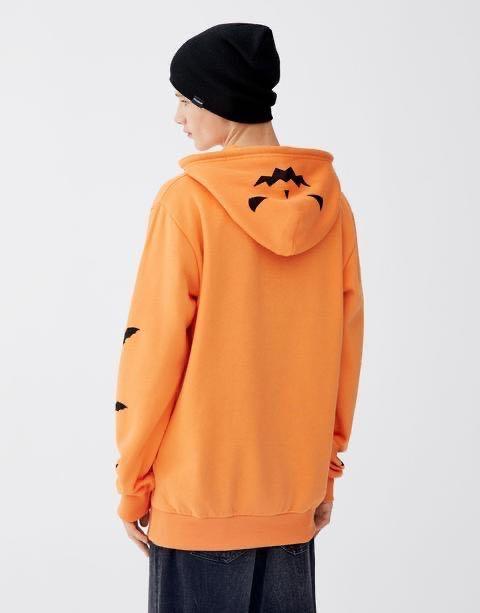 Pull and cheap bear orange hoodie
