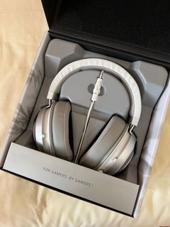 (Category: ) located in . Submitted by shoppreloved123 (Listing ID 1169254874, Image 1). Description: .