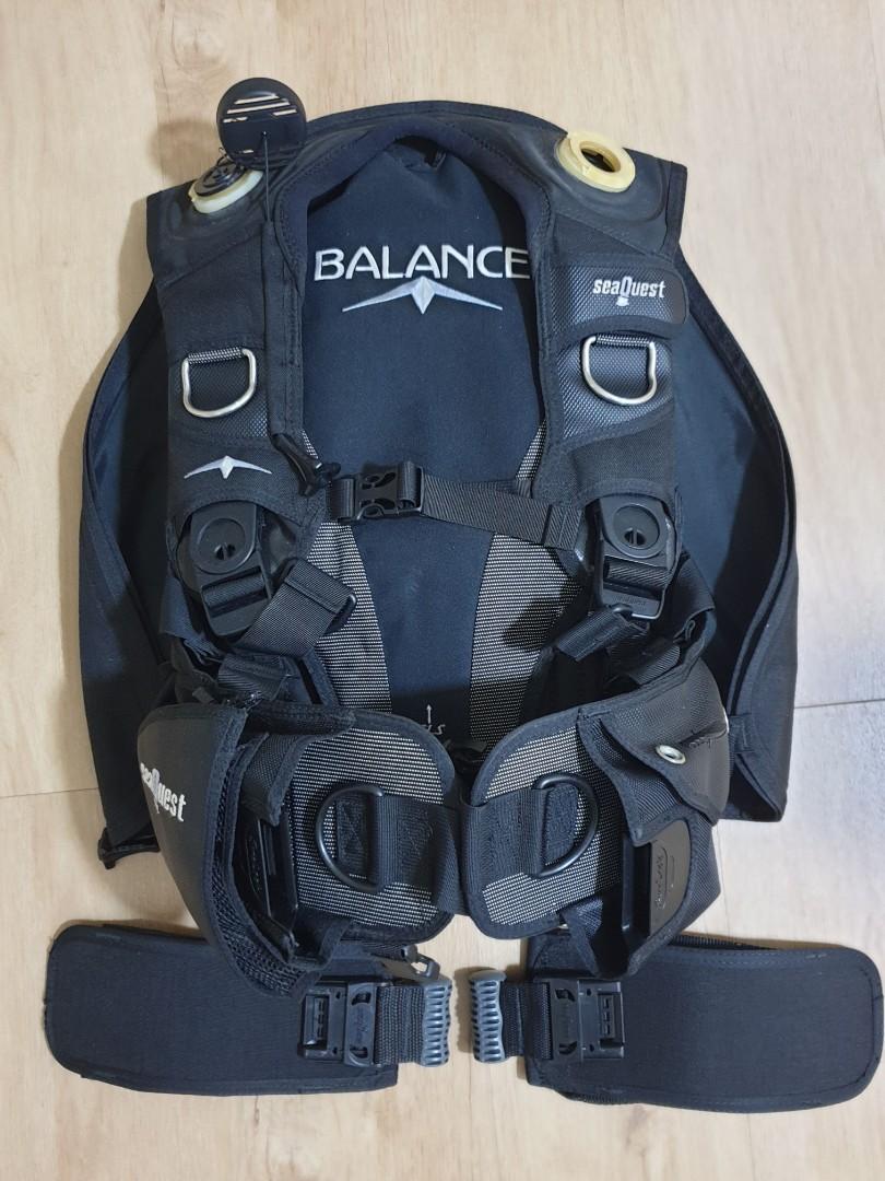 Seaquest Balance buoyancy compensator, Sports Equipment, Sports & Games, Water Sports on Carousell