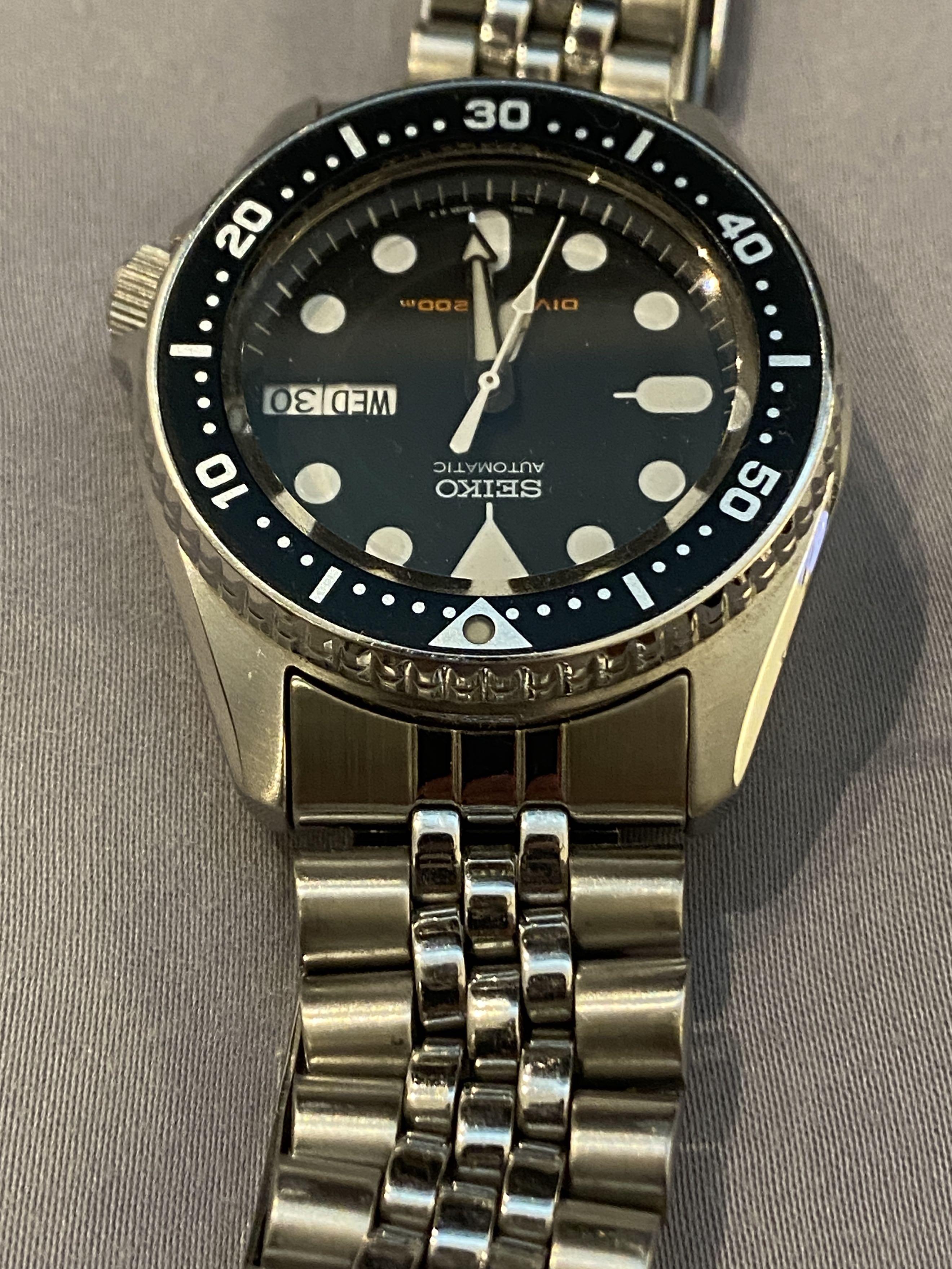 Seiko skx013 k2 jubilee bracelet full set discontinued classic watch, Men's  Fashion, Watches & Accessories, Watches on Carousell