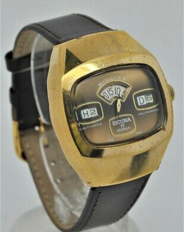 Sicura Jump Hour (Category: Luxury Watches) located in Laoag. Submitted by skelepetix (Listing ID 1169363415, Image 3). Description: A cool Sicura jump hours from the 70s, swiss manual wind, good size for a vintage at 36mm These pieces had digital displays but are a 100 percent mechanical! Text me if interested. +639052564961.