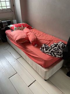 (Category: ) located in . Submitted by diesuki (Listing ID 1169250091, Image 1). Description: .