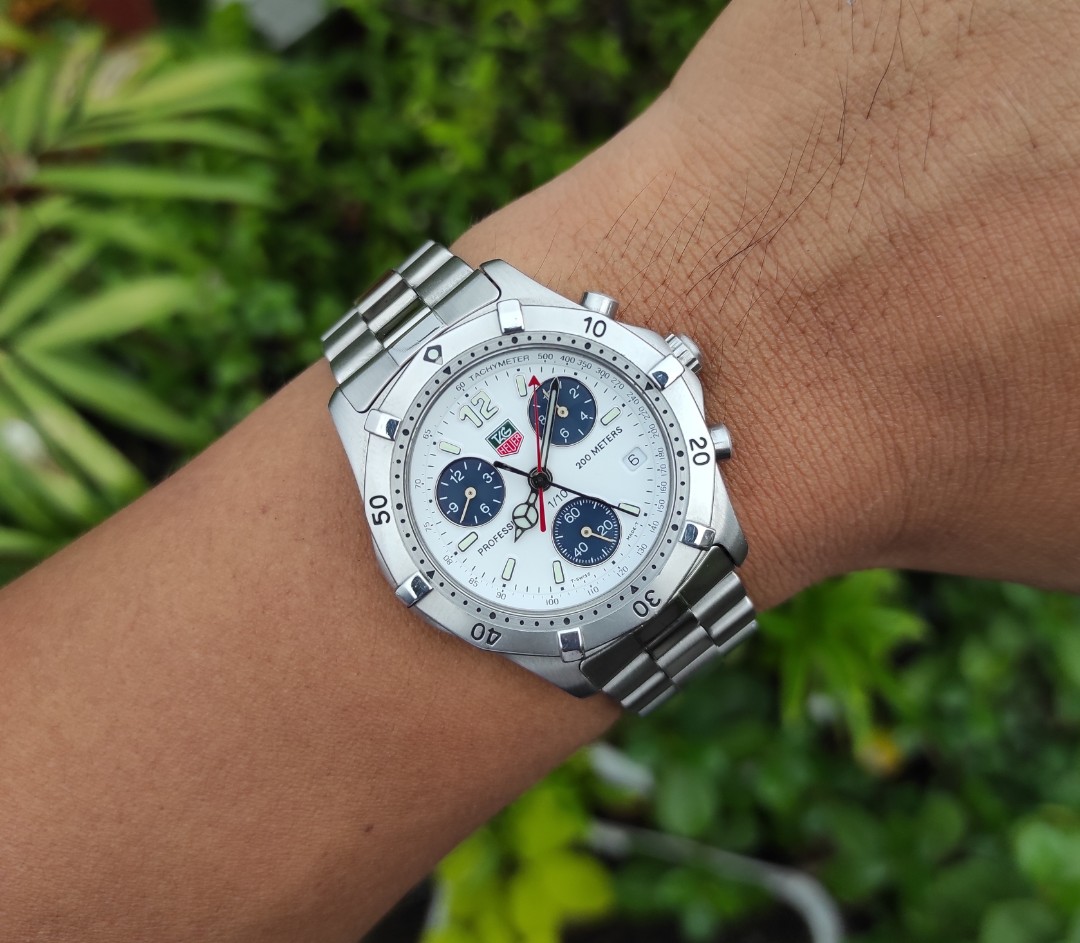 Tag heuer on sale chronograph white face