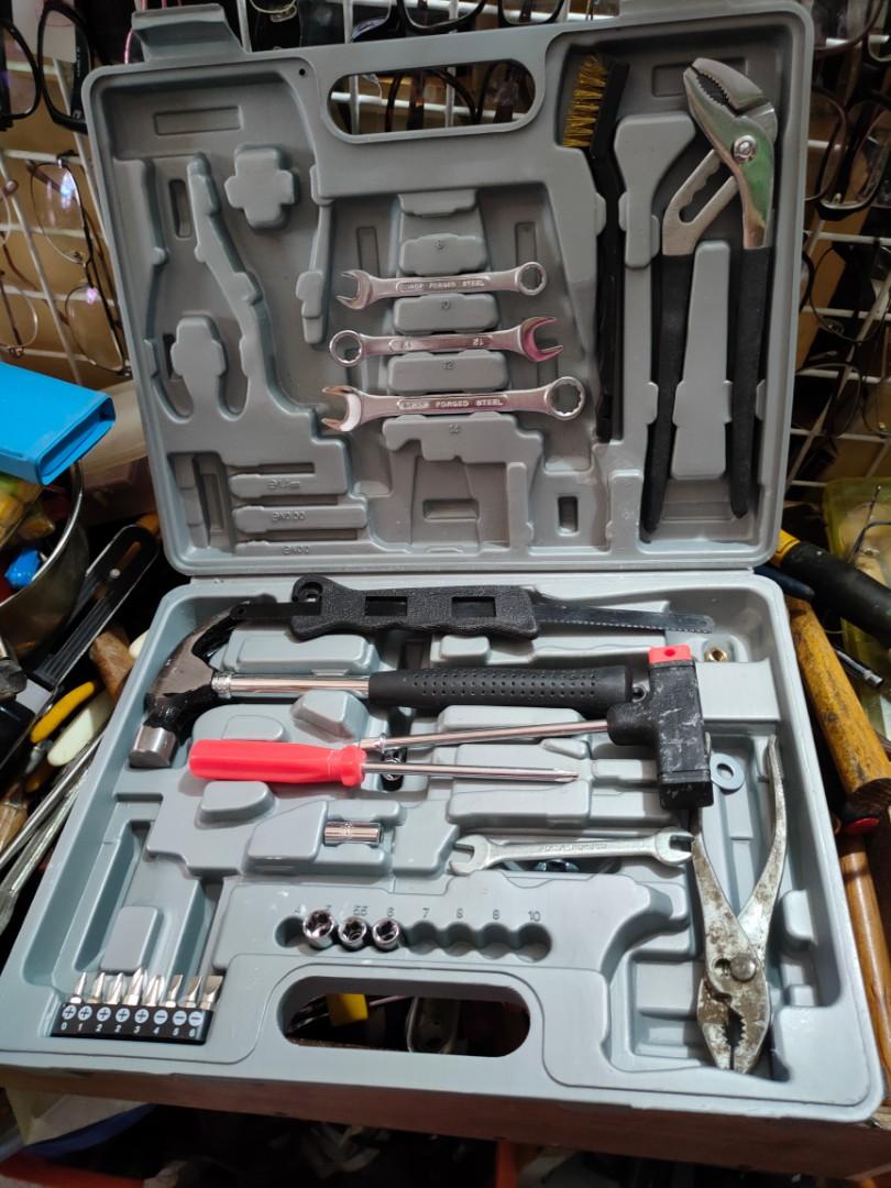TOOLS SET JAPAN (Category: Construction Tools & Equipment) located in Taguig. Submitted by 5jsjapansurplustaguig. (Listing ID 1169403816, Image 1). Description: SET TOOLS JAPAN SURPLUS LOCATION: 5Js JAPAN SURPLUS ABRAMS ST BRGY PINAGSAMA PALAR VILLAGE TAGUIG CITY.
