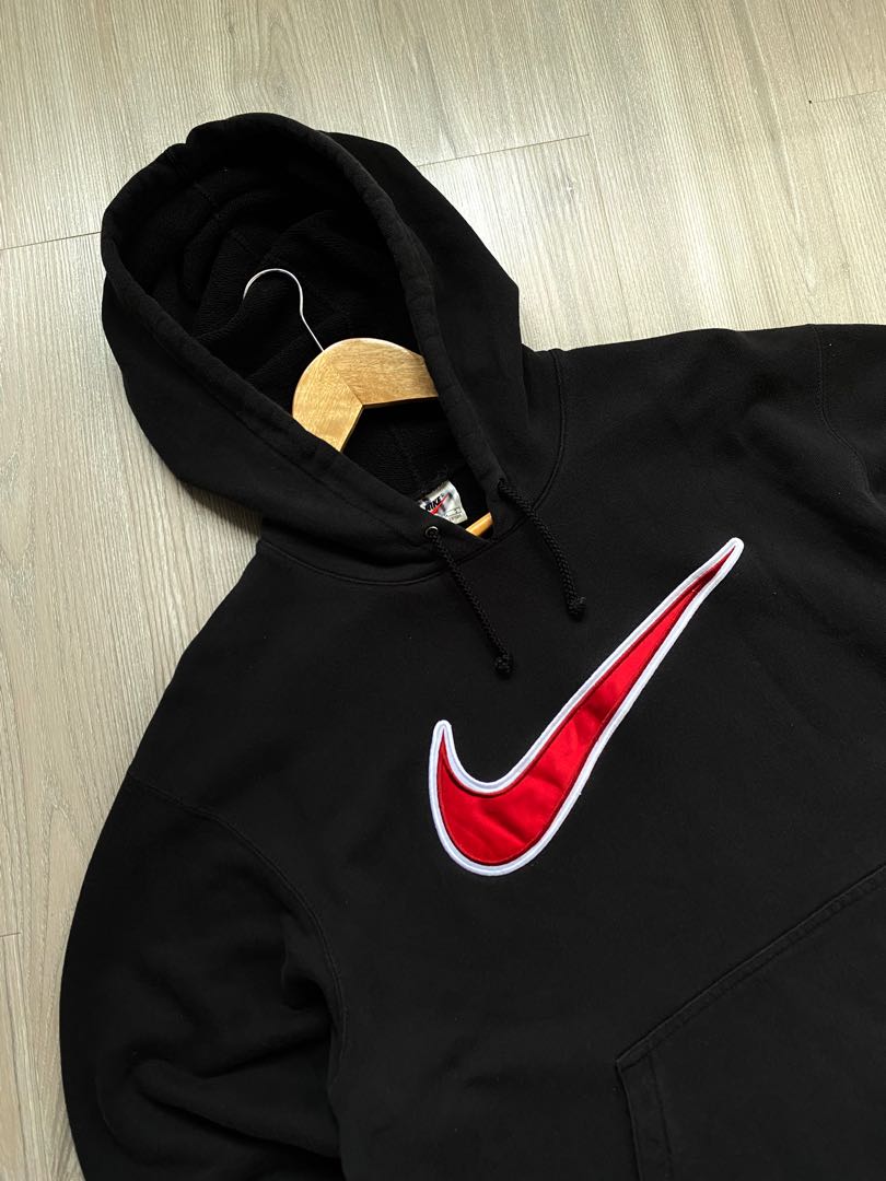 Nike hoodie big online swoosh