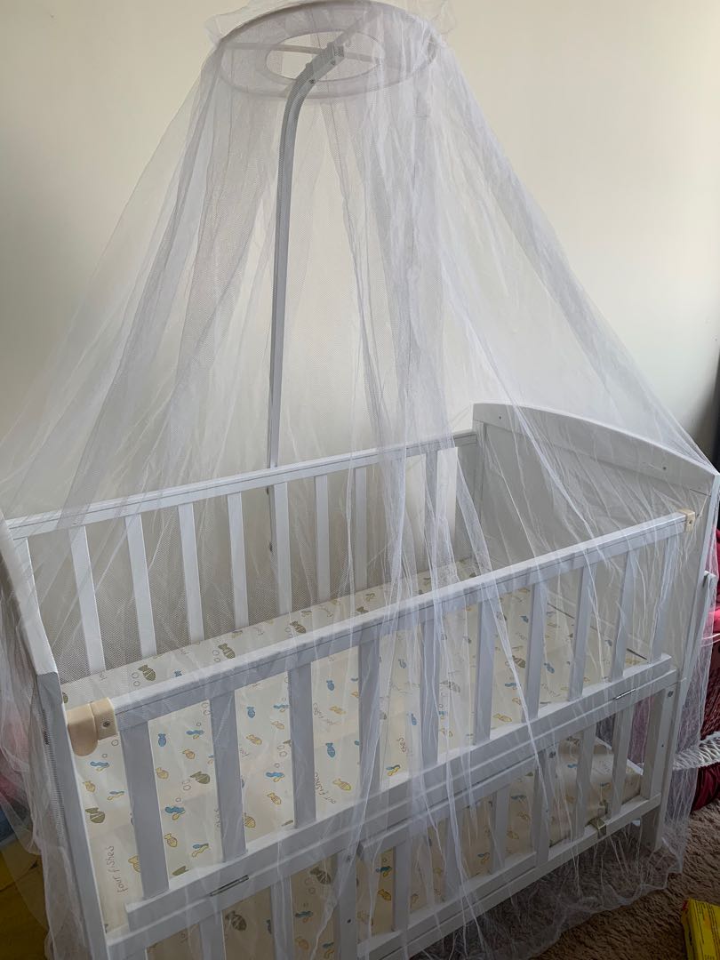 White Baby Cot, Babies & Kids, Baby Nursery & Kids Furniture, Cots