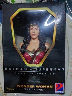 Wonder Woman multi charger - Petron Collectibles