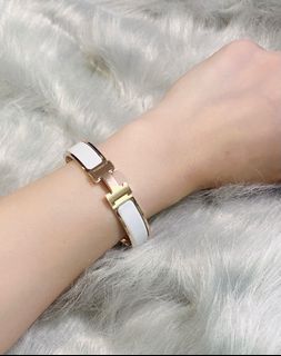 （分類：）位於 。 由 HeungsResell 提交（商品編號 1169566244，圖片 1）。簡介： 。
